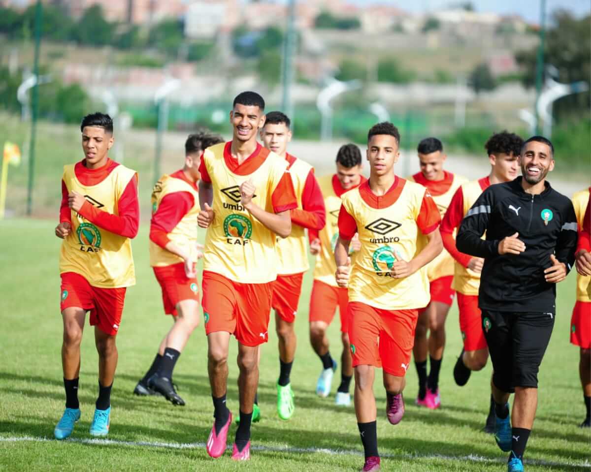 صور آخر حصة تدريبية قبل مباراة الجزائر