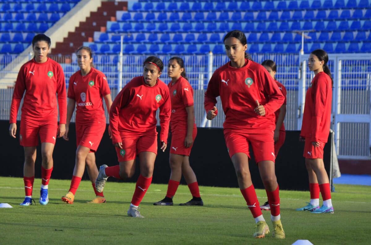 المنتخب الوطني  لكرة القدم النسوية لأقل من 20 سنة يجري آخر حصة تدريبية قبل لقاء غينيا