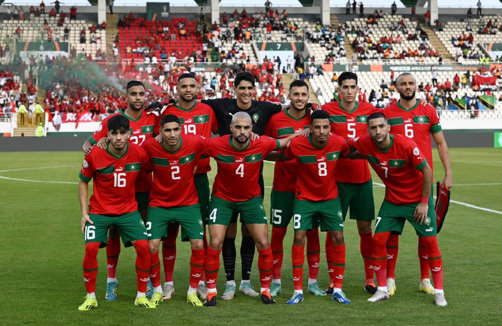 المنتخب الوطني المغربي لكرة القدم يخوض مباراتين وديتين  ضد منتخبي انغولا وموريتانيا .