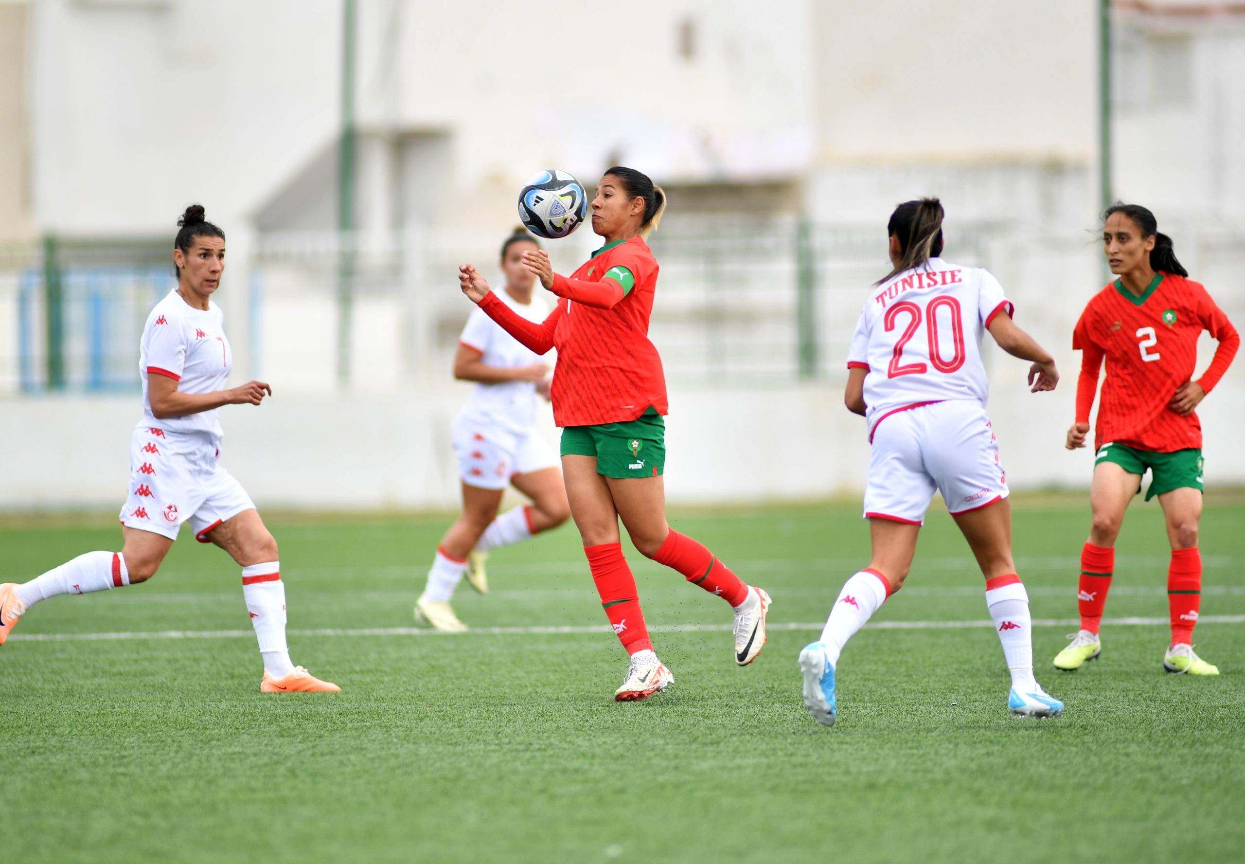 المنتخب الوطني لكرة القدم النسوية يفوز على تونس