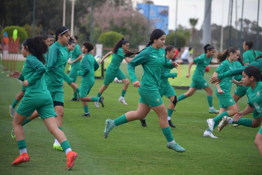 المنتخب الوطني لكرة القدم النسوية لأقل من 17 سنة يجري آخر حصة تدريبية قبل لقاء الجزائر